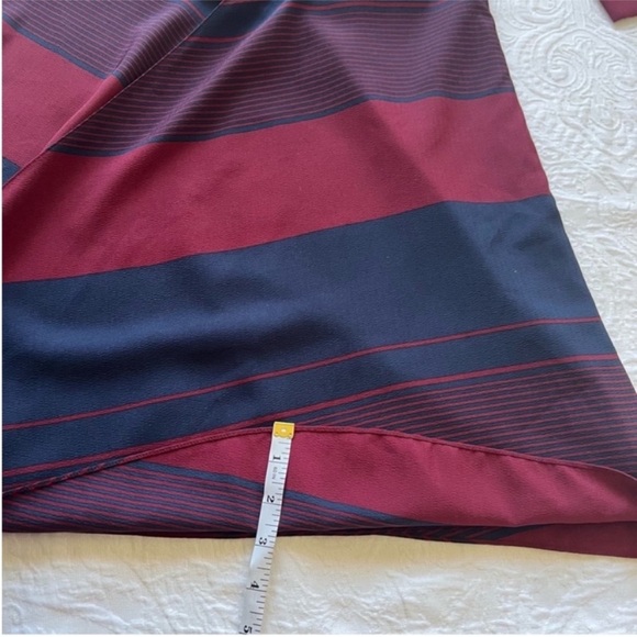 Tory Burch Runway Vogue Lyon Faux Wrap Dress Size 2 - Picture 10 of 16